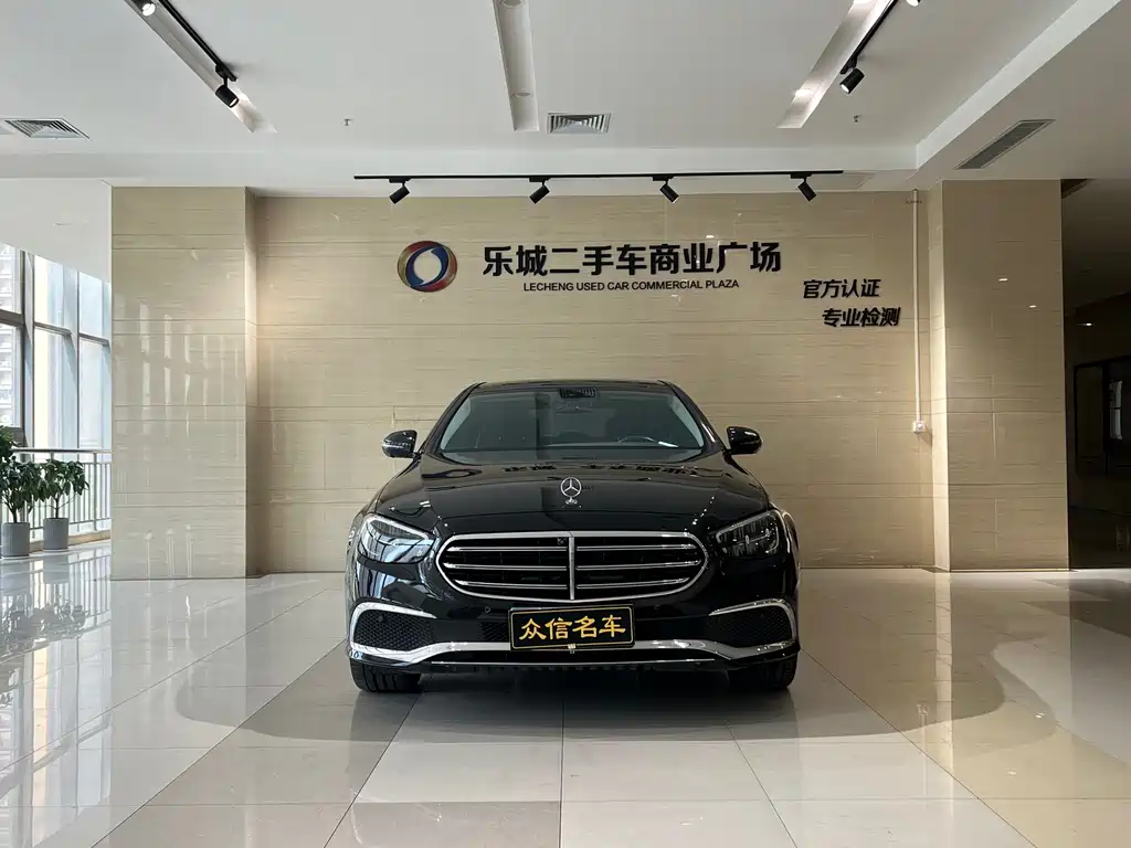 Mercedes-Benz E-Class 2023 — фото 2
