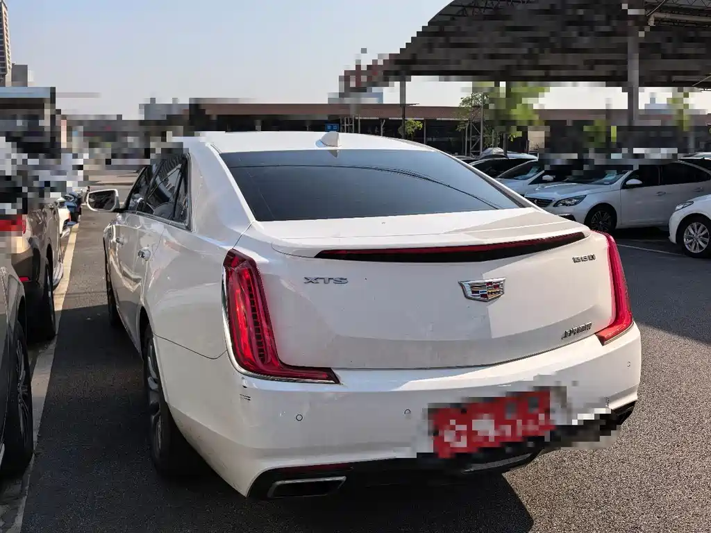 Cadillac XTS 2019 — фото 6