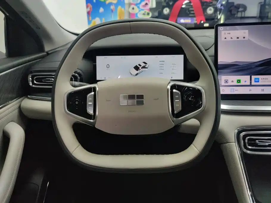 Geely Galaxy Star 6 2025 — фото 15