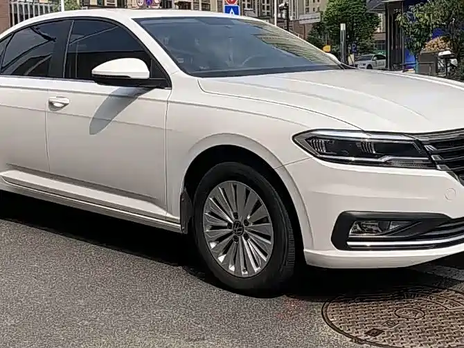 Volkswagen Lavida 2022 — фото 2