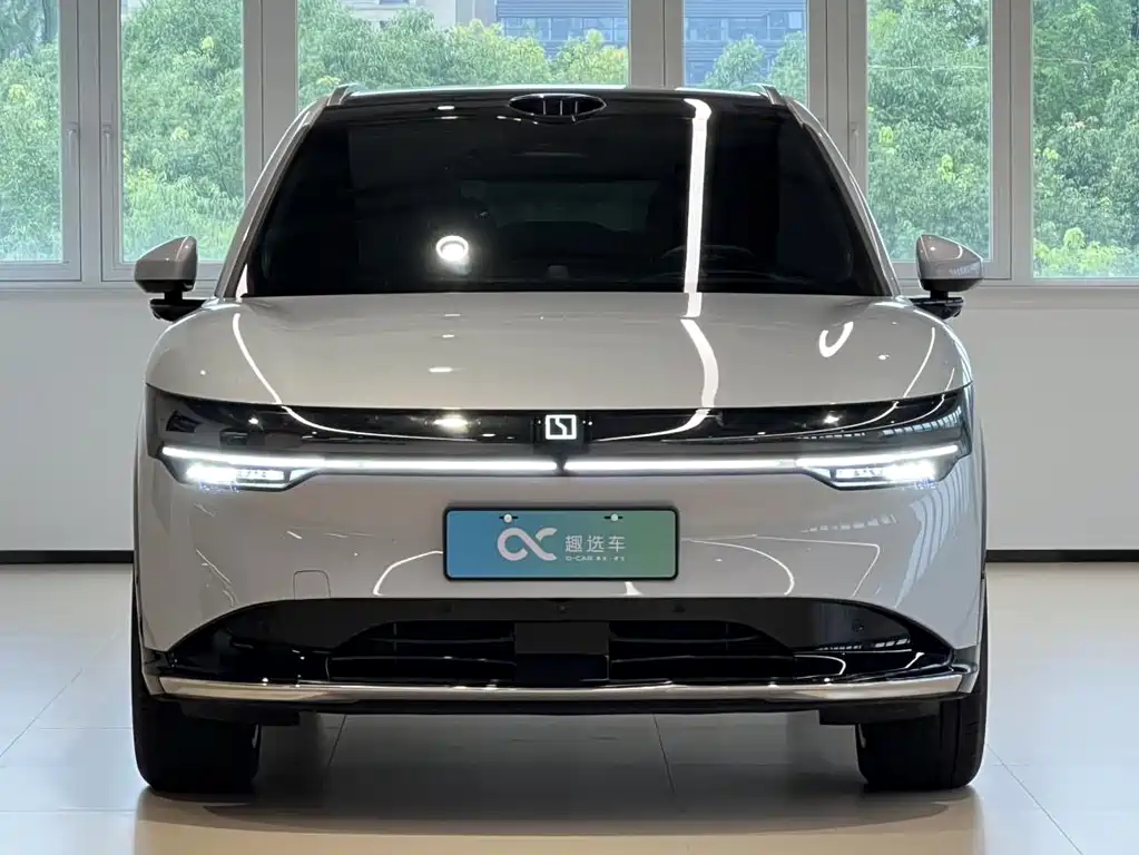 Zeekr 7X 2025
