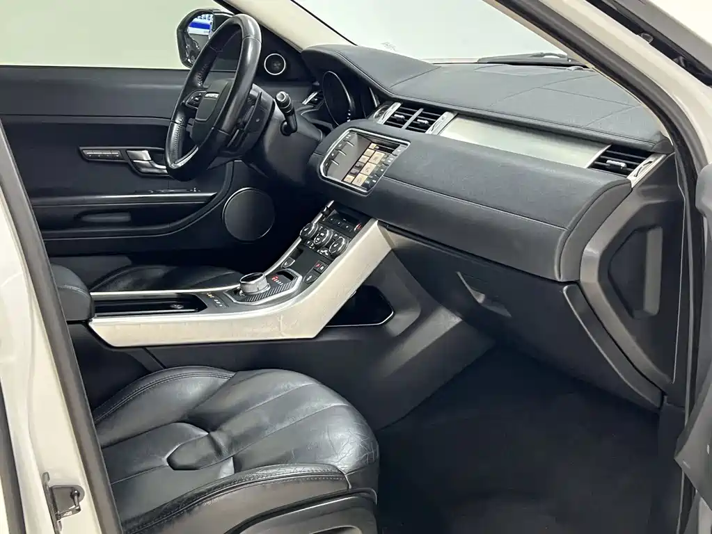Land Rover Range Rover Evoque 2015 — фото 9