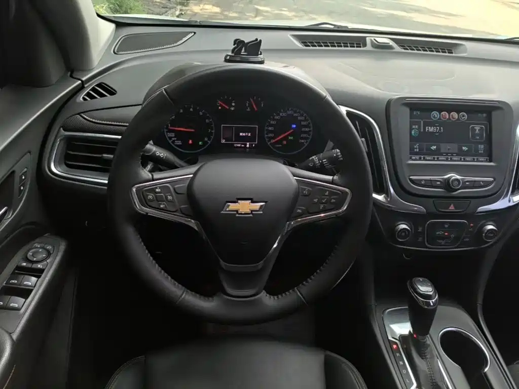 Chevrolet Equinox 2020 — фото 11