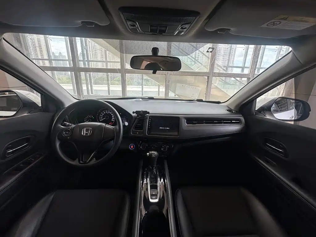Honda Vezel 2021 — фото 12