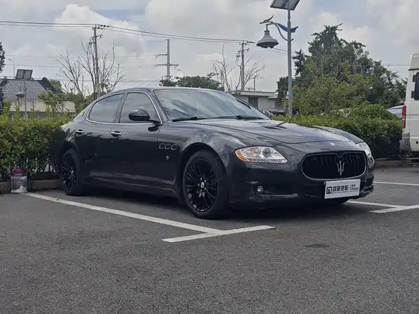 Maserati Quattroporte 2011