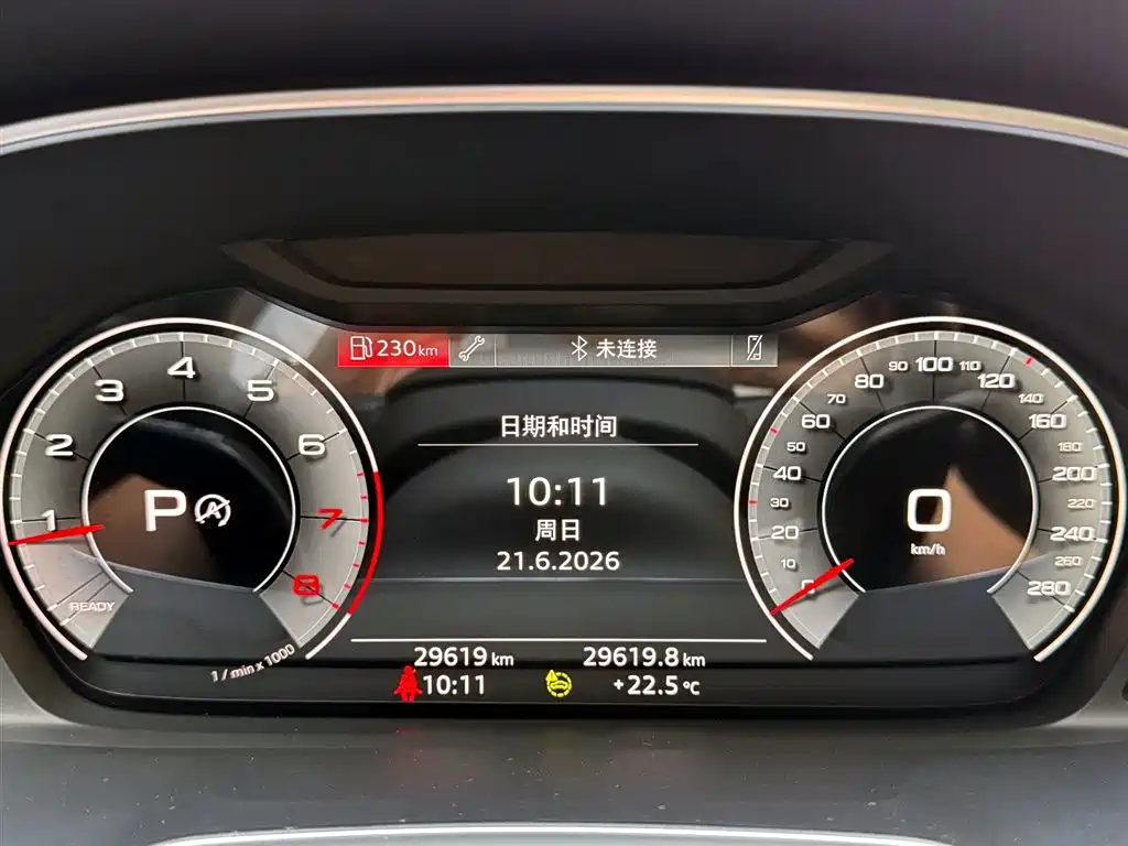 Audi Q3 2023 — фото 13