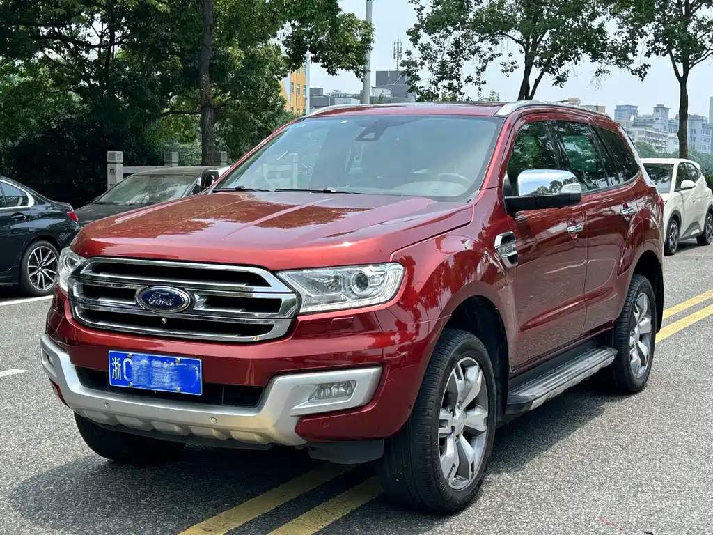 Ford Everest 2016 — фото 3