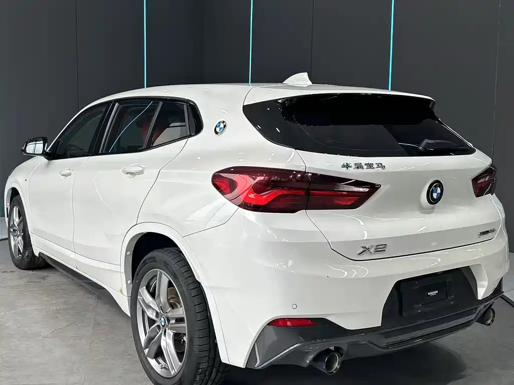 BMW X2 2023 — фото 8