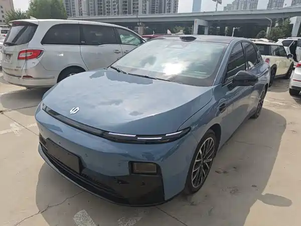 Leapmotor B01 2025