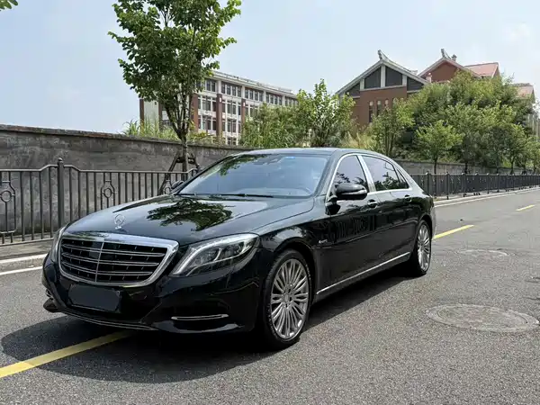 Mercedes-Benz Maybach S-Class 2016