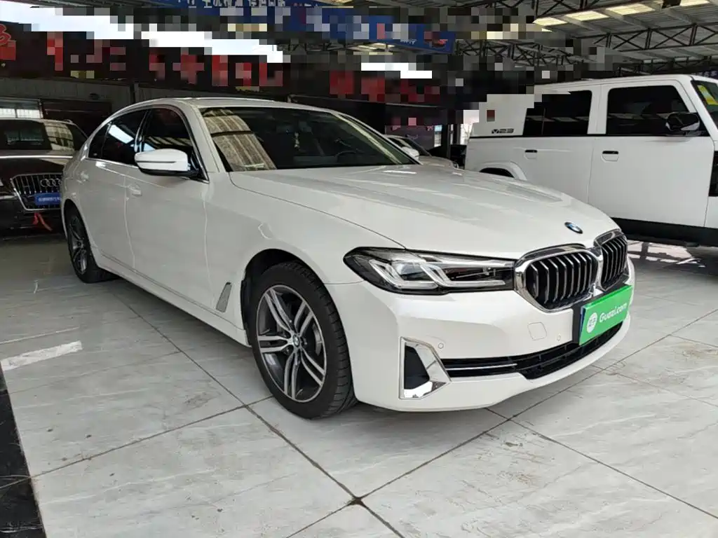 BMW 5 Series 2022