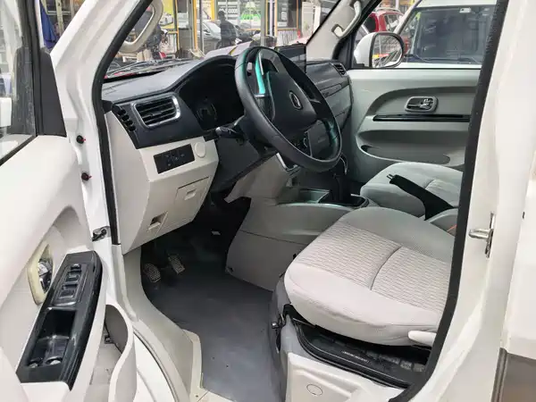 Jinbei New Hiace S 2021