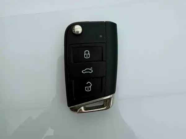 Volkswagen Tiguan L 2022