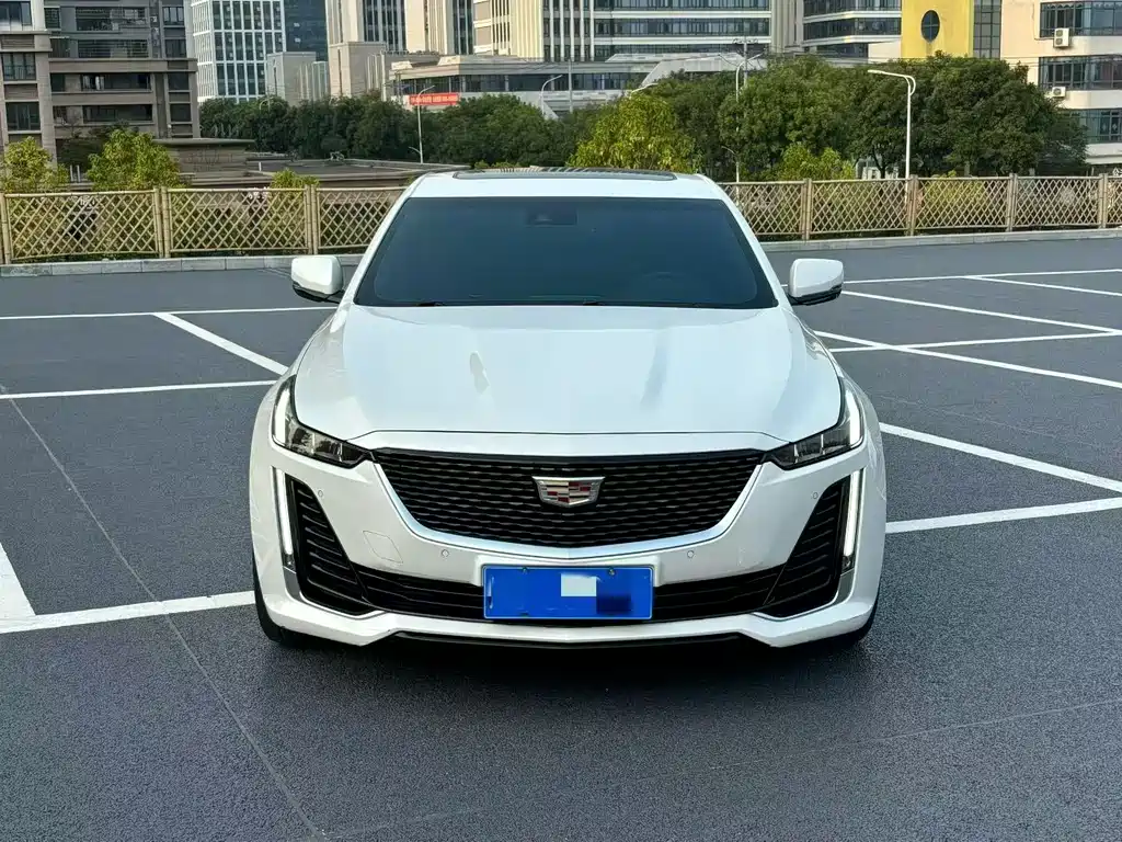 Cadillac CT5 2023 — фото 2