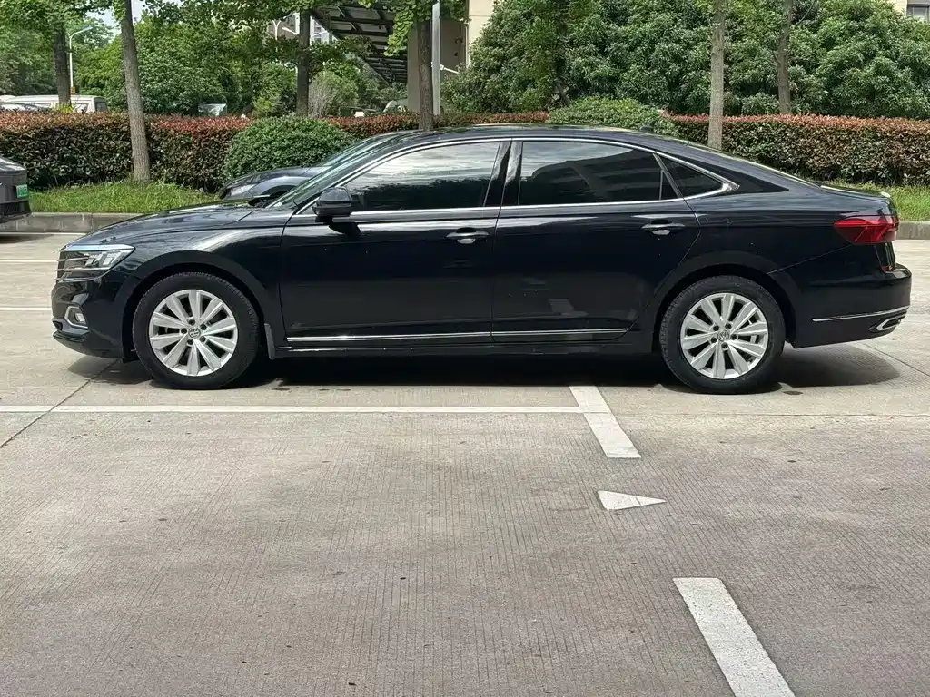 Volkswagen Passat 2020