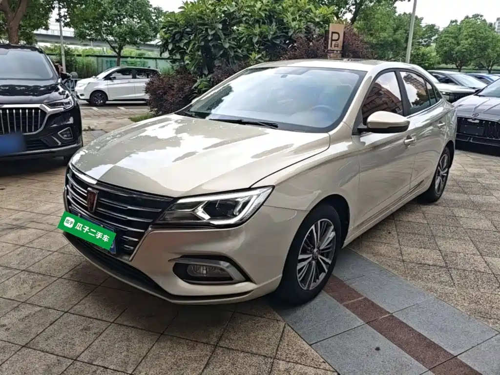 Roewe i5 2018 — фото 2