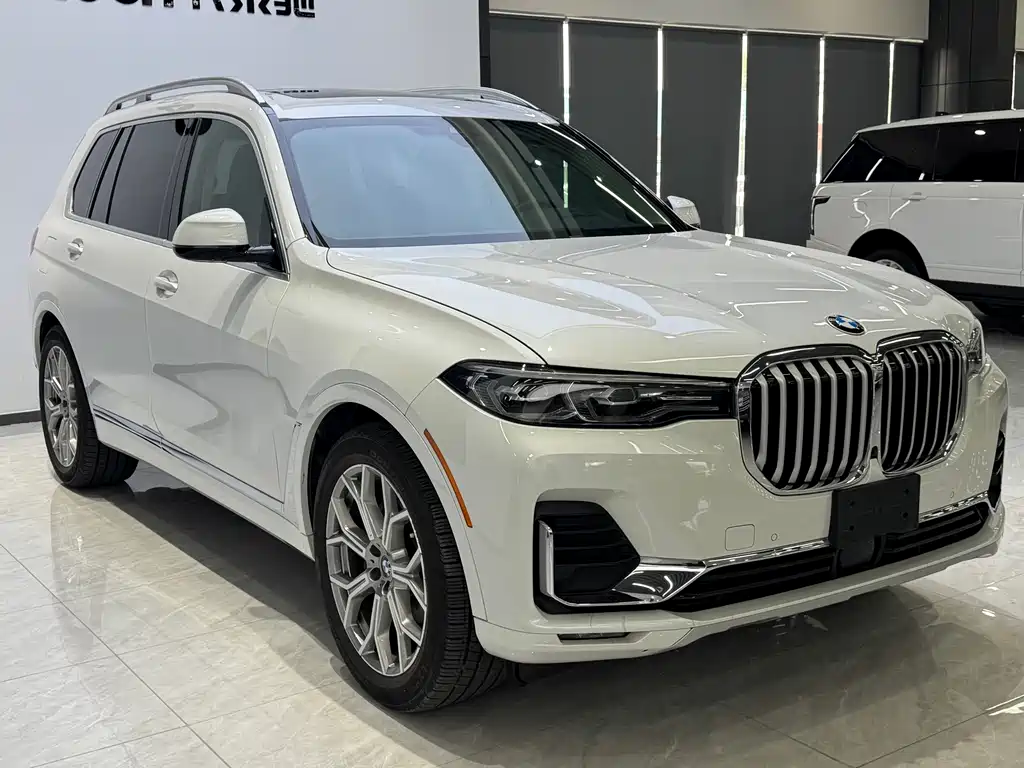 BMW X7 2022 — фото 3