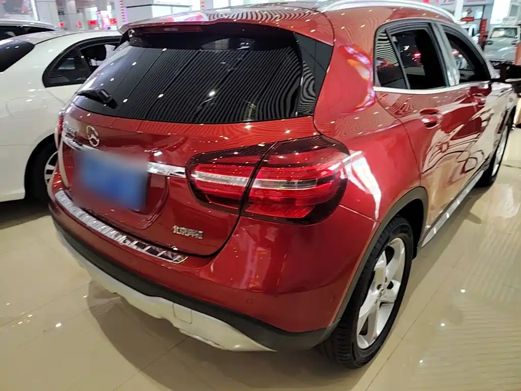 Mercedes-Benz GLA 2018 — фото 7