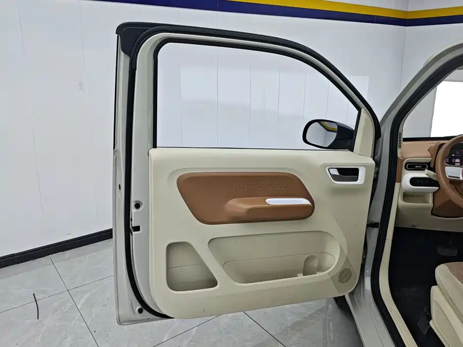 Wuling MINIEV 2025