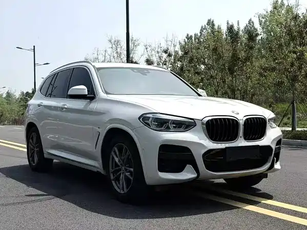 BMW X3 2021