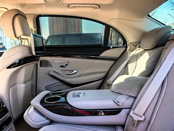 Mercedes-Benz S-Class 2015