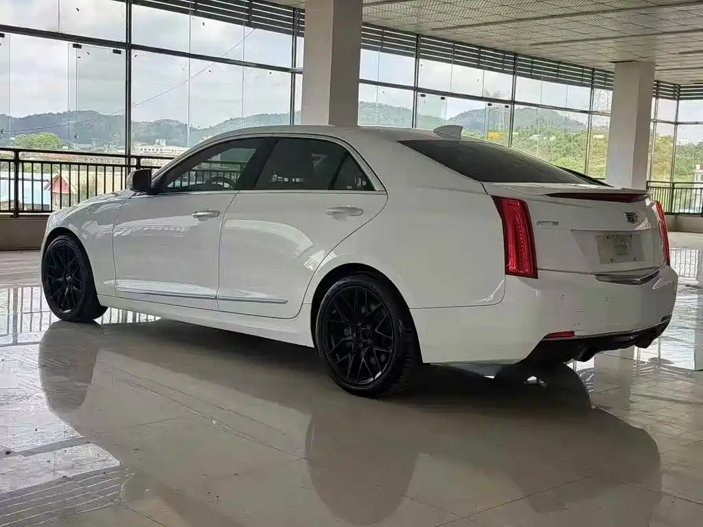 Cadillac ATS-L 2018 — фото 14