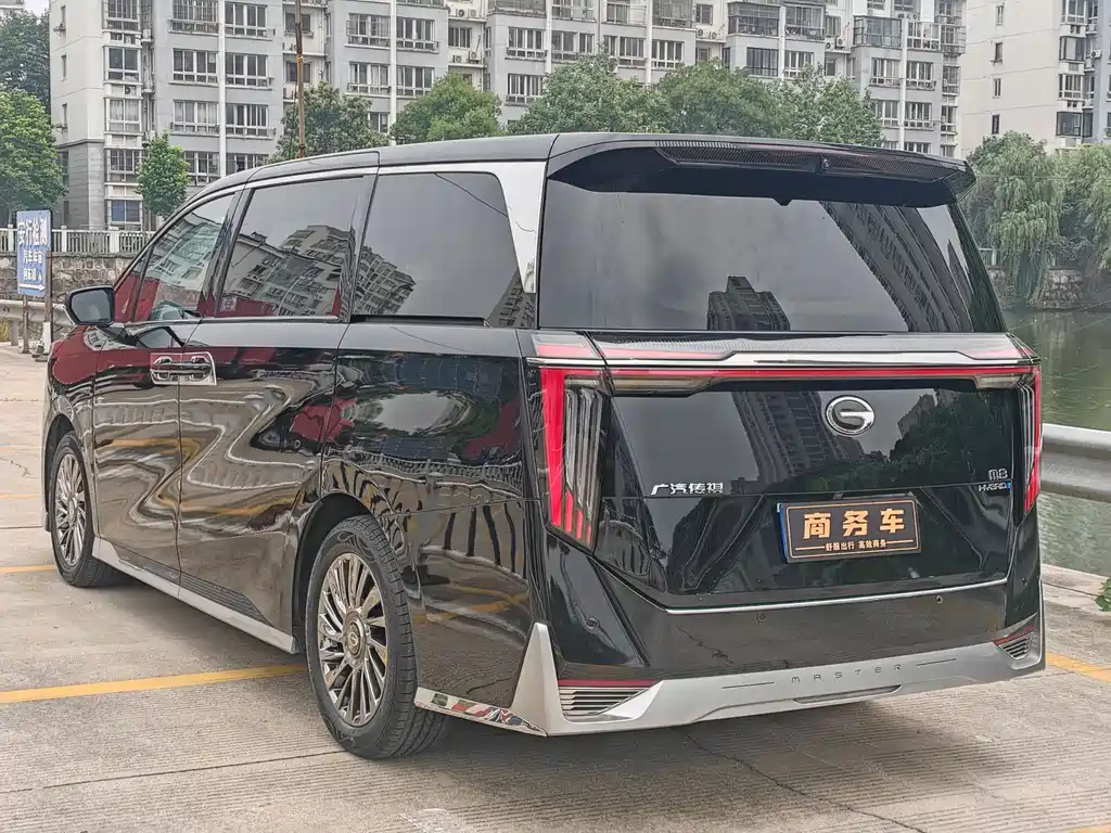GAC Motor Trumpchi M8 2023 — фото 3
