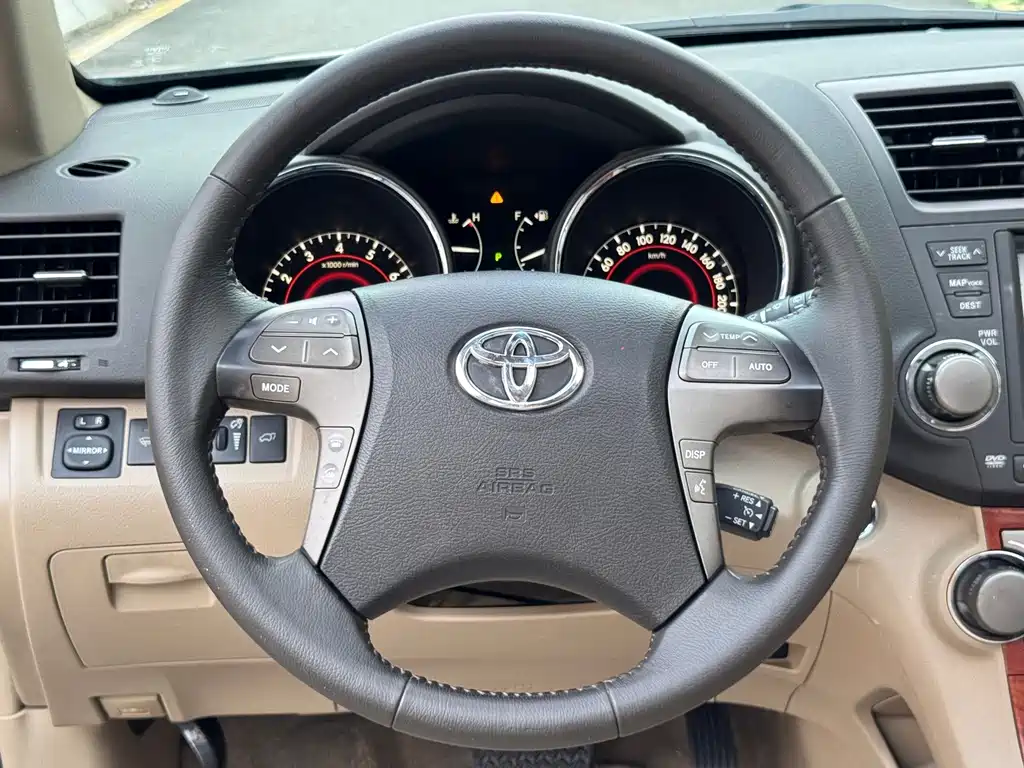 Toyota Highlander 2009 — фото 12