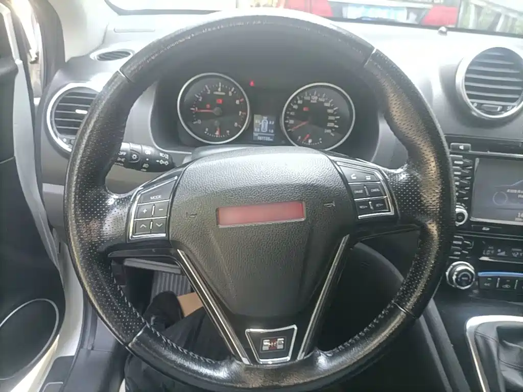 Haval H6 2015 — фото 11