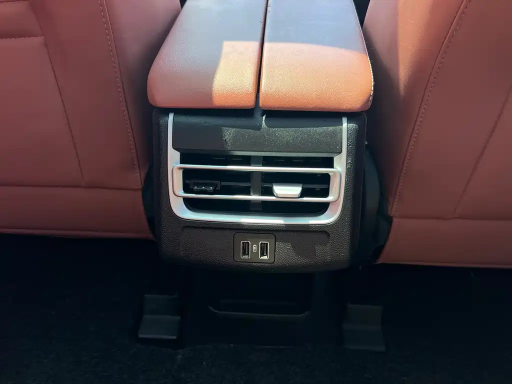 Changan CS75PLUS 2023 — фото 24