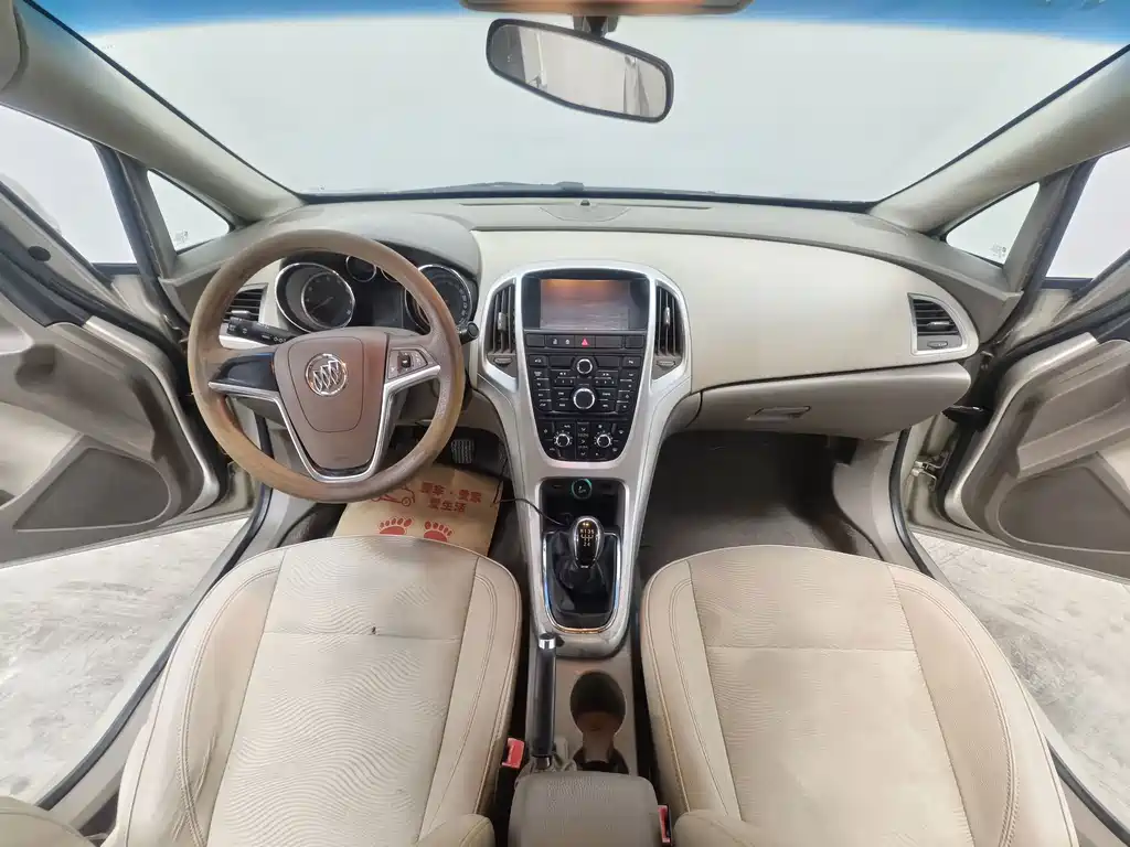 Buick Excelle GT 2013 — фото 9