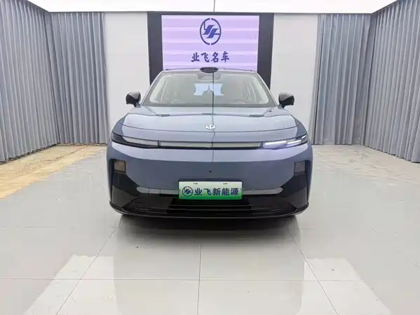 Leapmotor B10 2025
