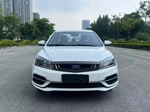 Geely Emgrand 2018