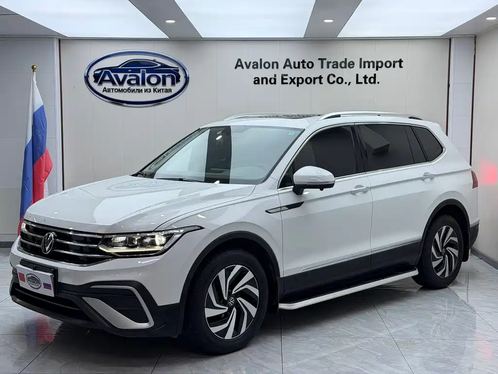 Volkswagen Tiguan L 2023
