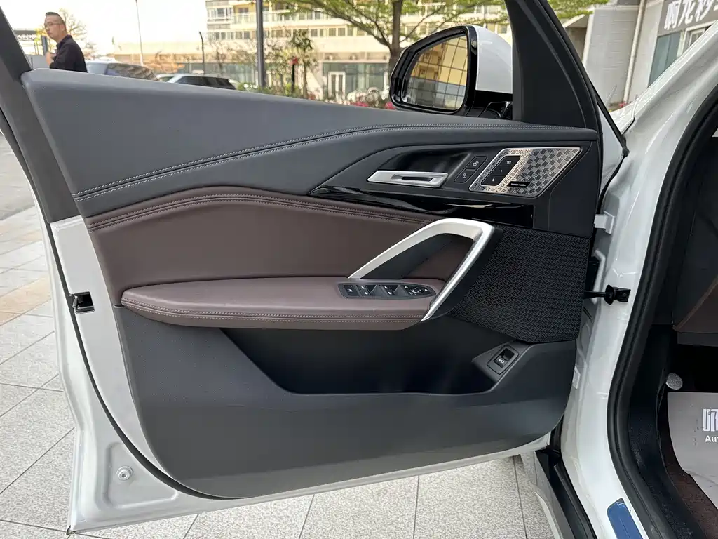 BMW X1 2025 — фото 22