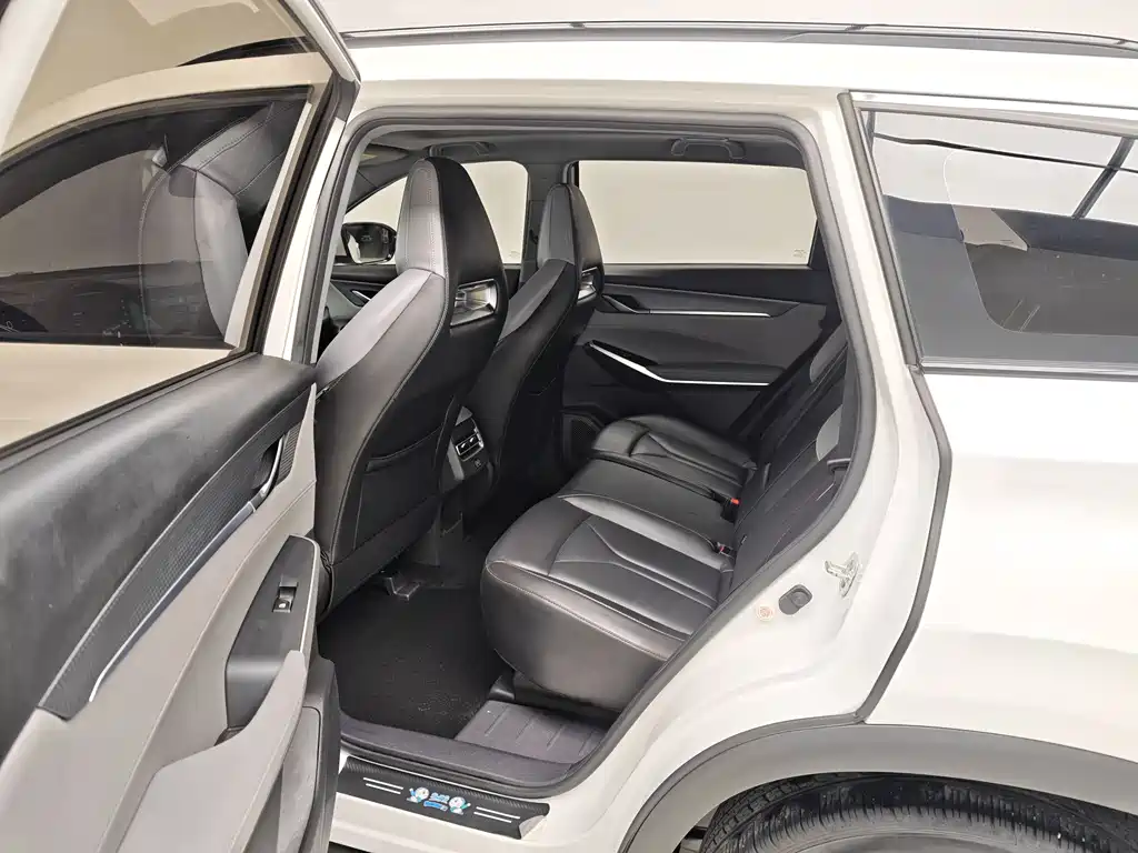 Changan CS75PLUS 2022 — фото 14
