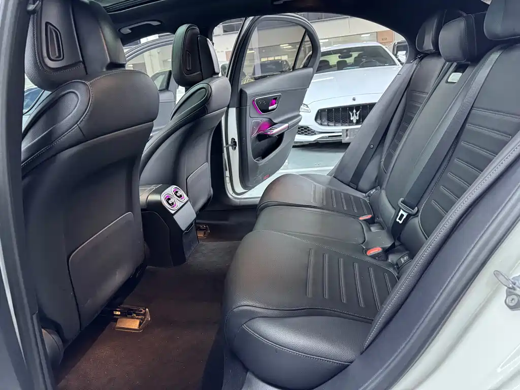 Mercedes-Benz C-Class 2021 — фото 15