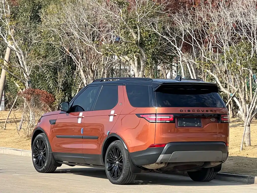 Land Rover Discovery 2017 — фото 6