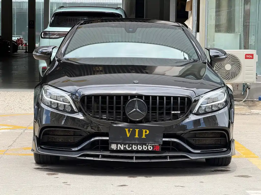 Mercedes-Benz C-Class 2019