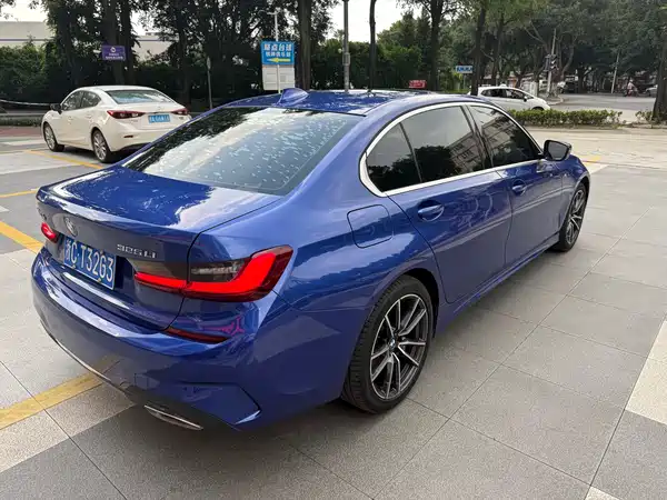 BMW 3 Series 2022