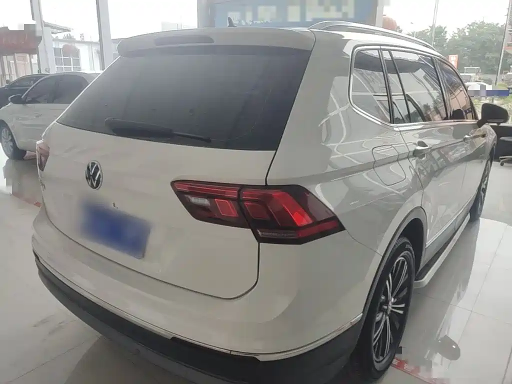 Volkswagen Tiguan L 2021
