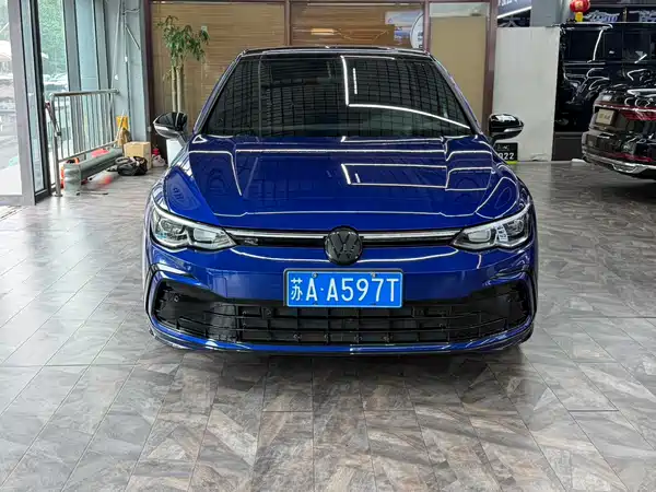 Volkswagen Golf 2023