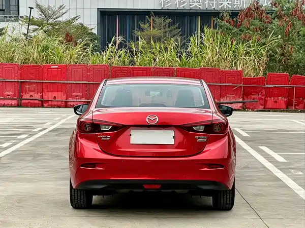 Mazda 3 Axela 2019