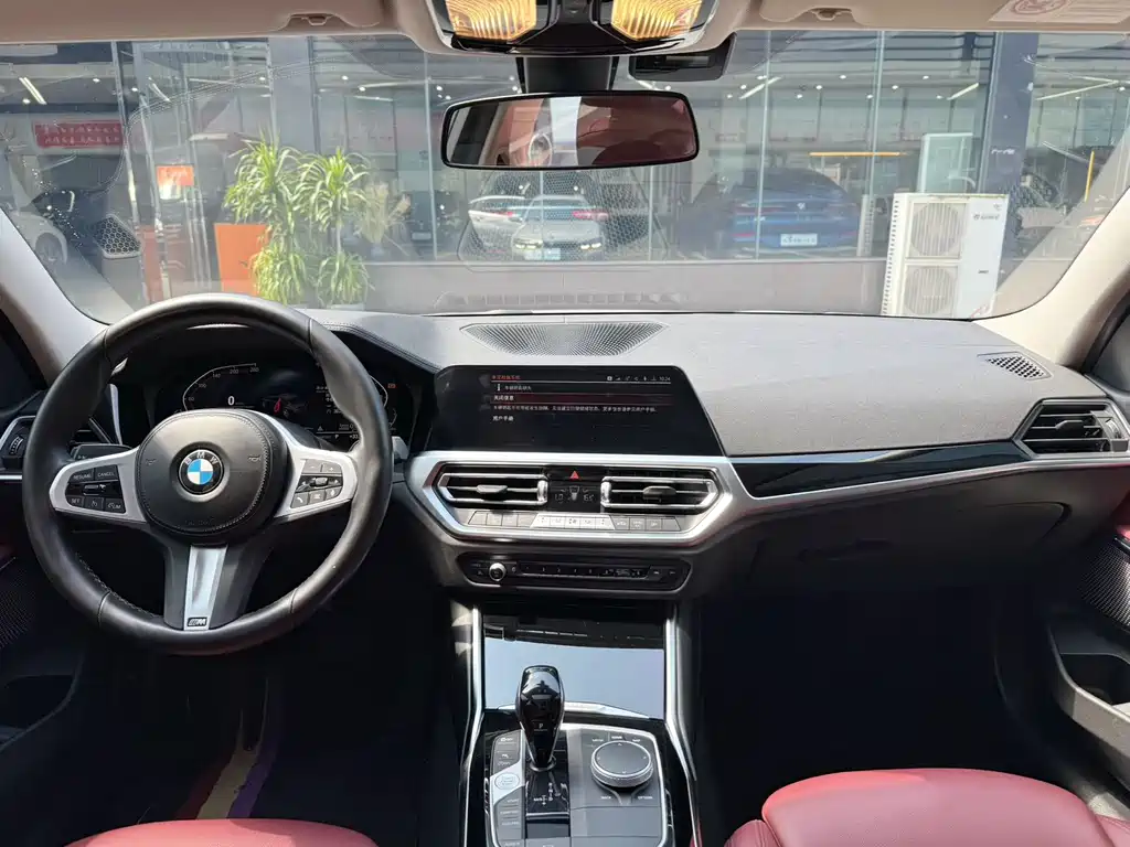 BMW 3 Series 2022 — фото 13