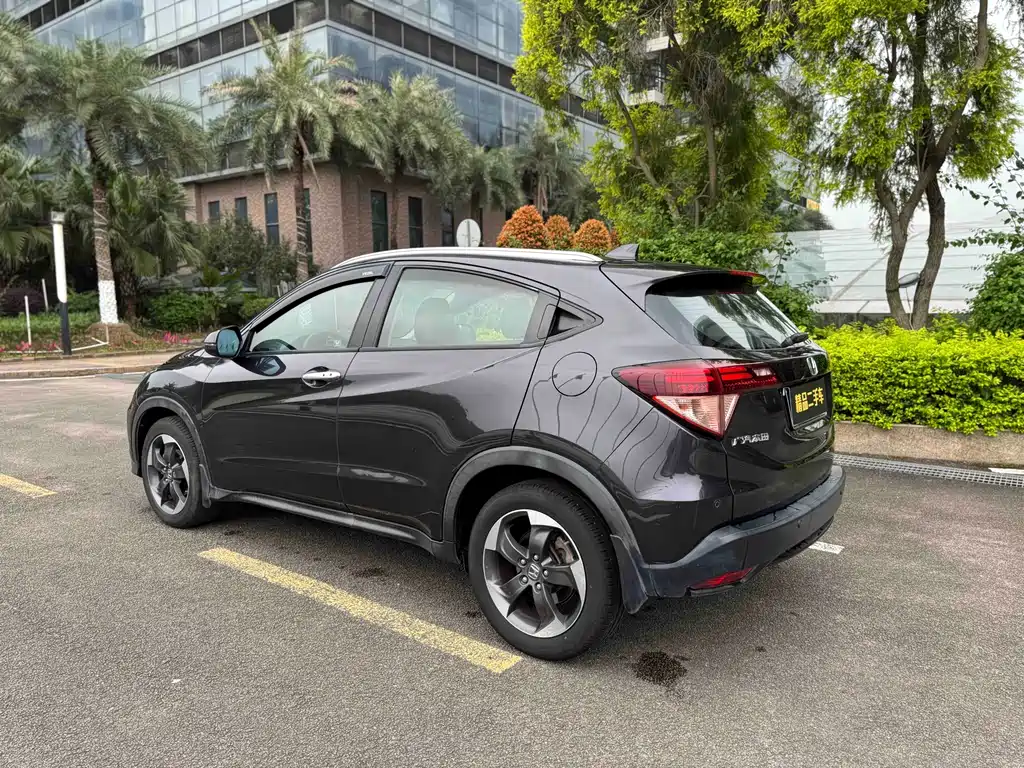 Honda Vezel 2016 — фото 12