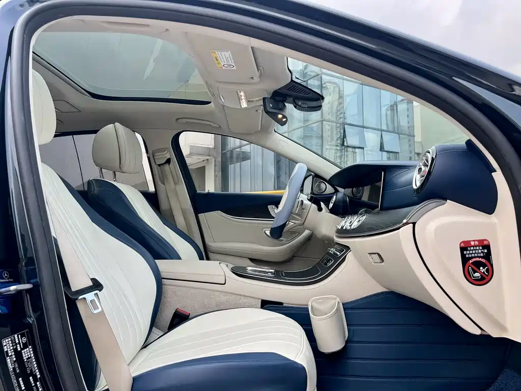Mercedes-Benz E-Class 2021 — фото 11