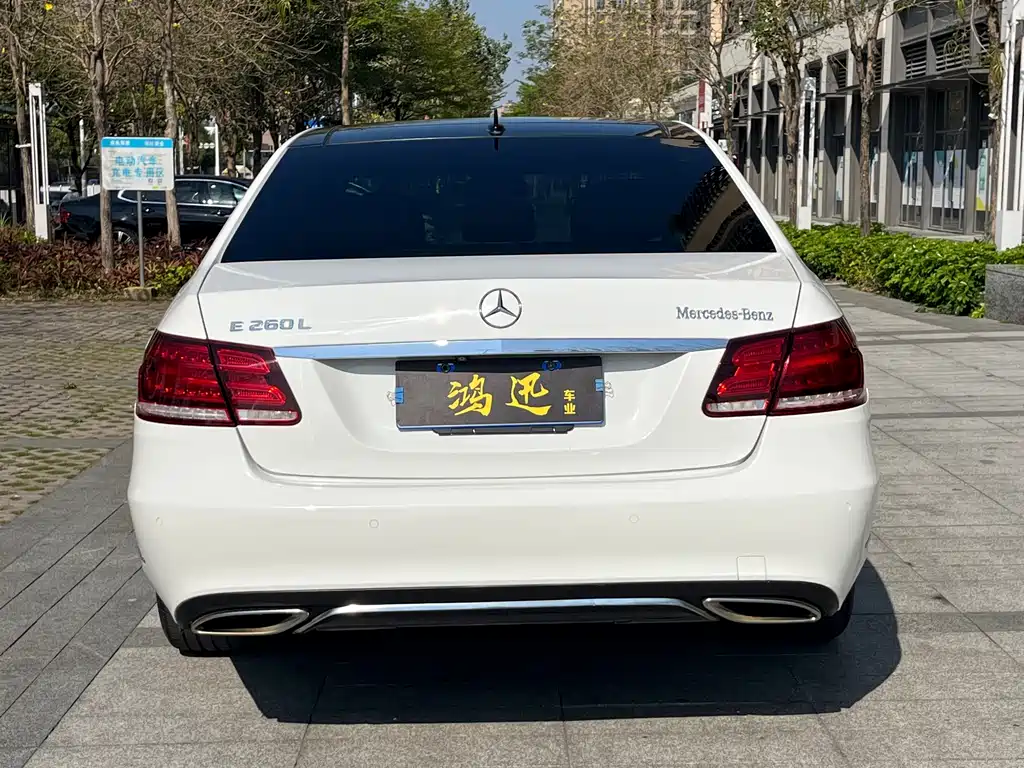 Mercedes-Benz E-Class 2015 — фото 6