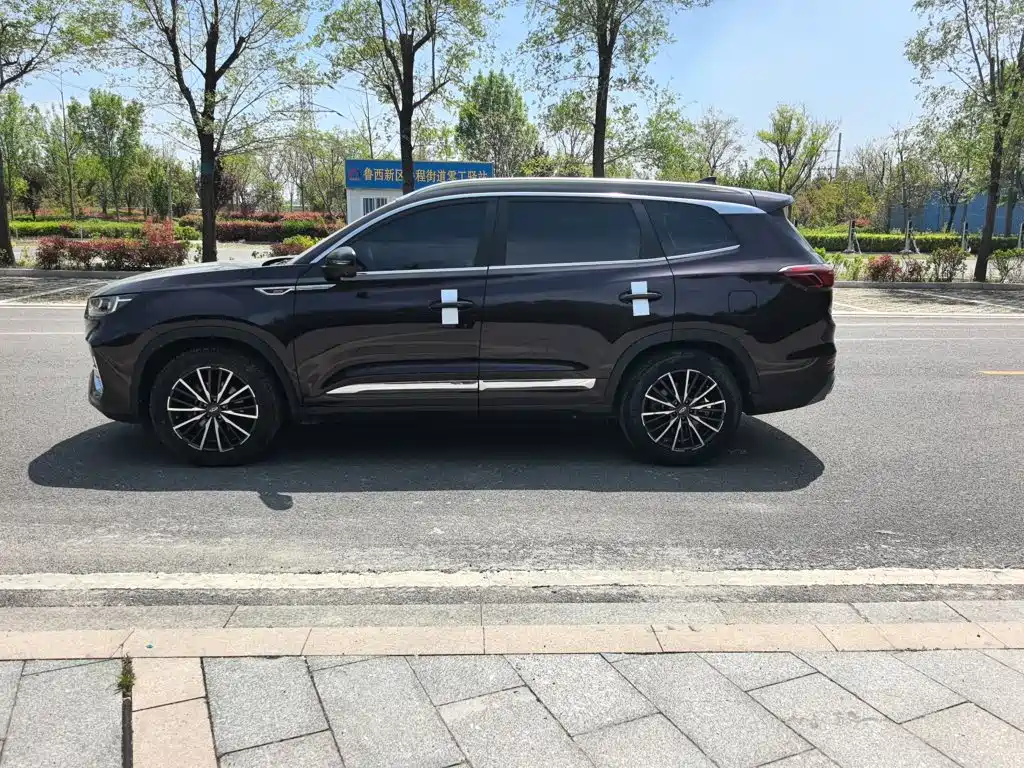Chery Tiggo 8 PLUS 2021 — фото 17