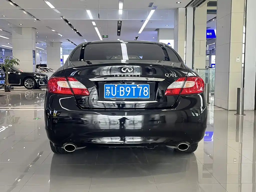 Infiniti Q70 2014 — фото 10