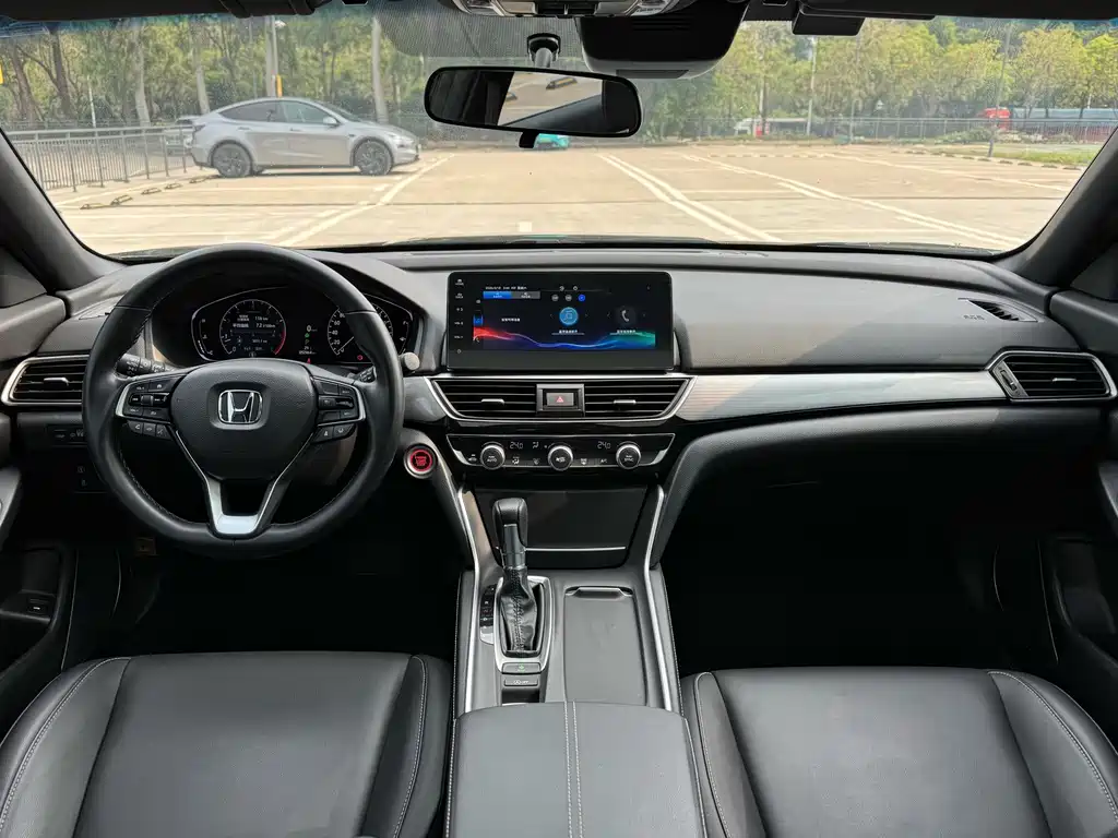 Honda Inspire 2022 — фото 10